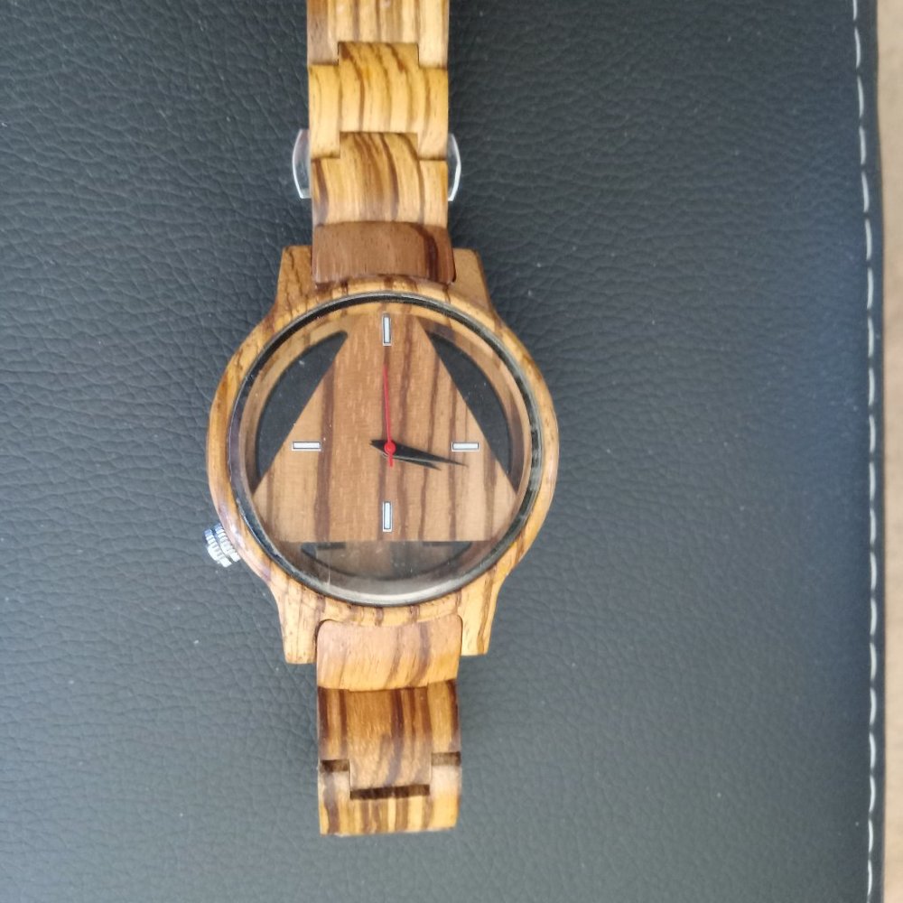 Unisex Handmade Wooden Watch with wooden wrist band/stainless steel clasp